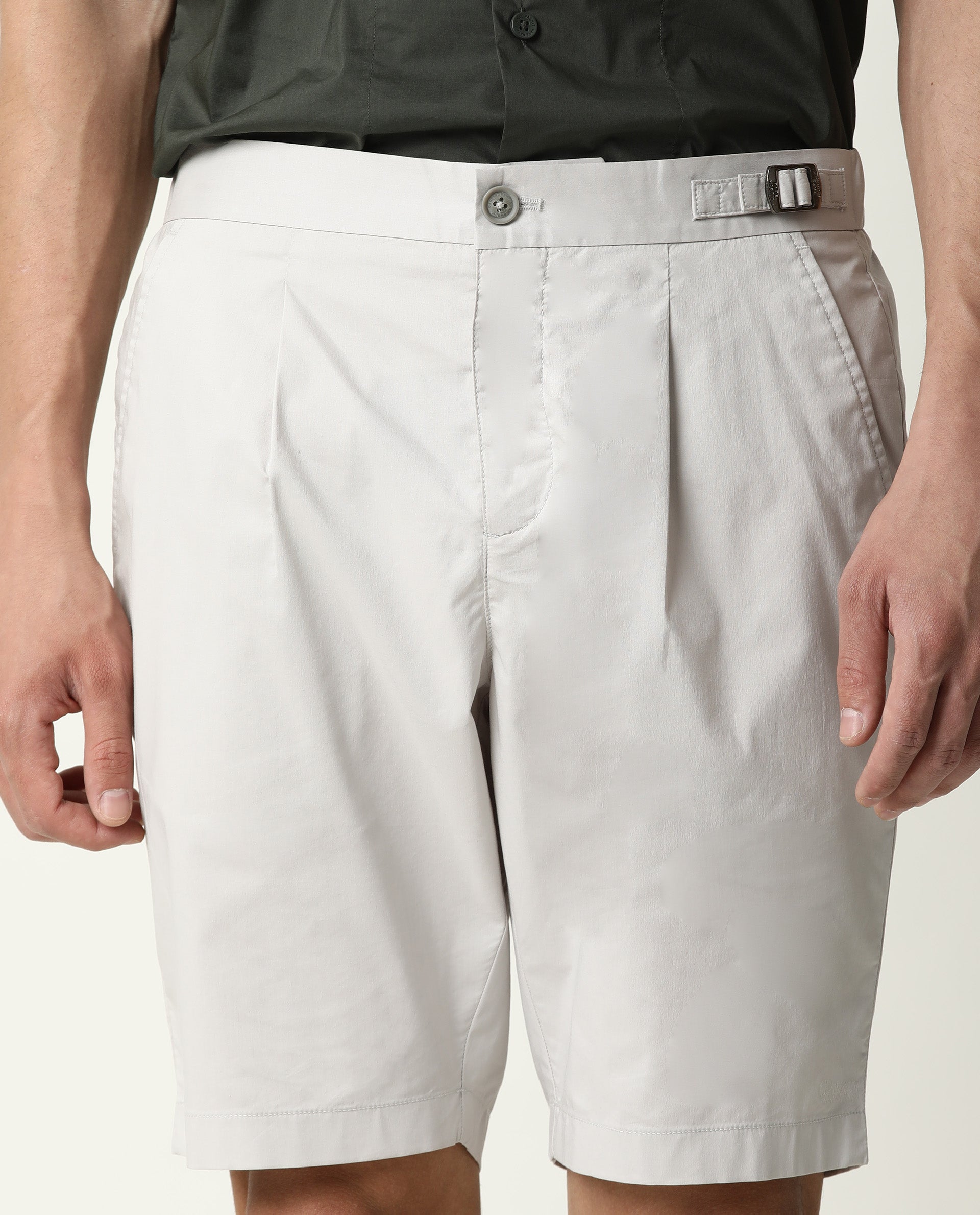 Rare Rabbit Men's Osaka Beige Slim Fit Mid Rise Waist Button & Zip Closure Shorts