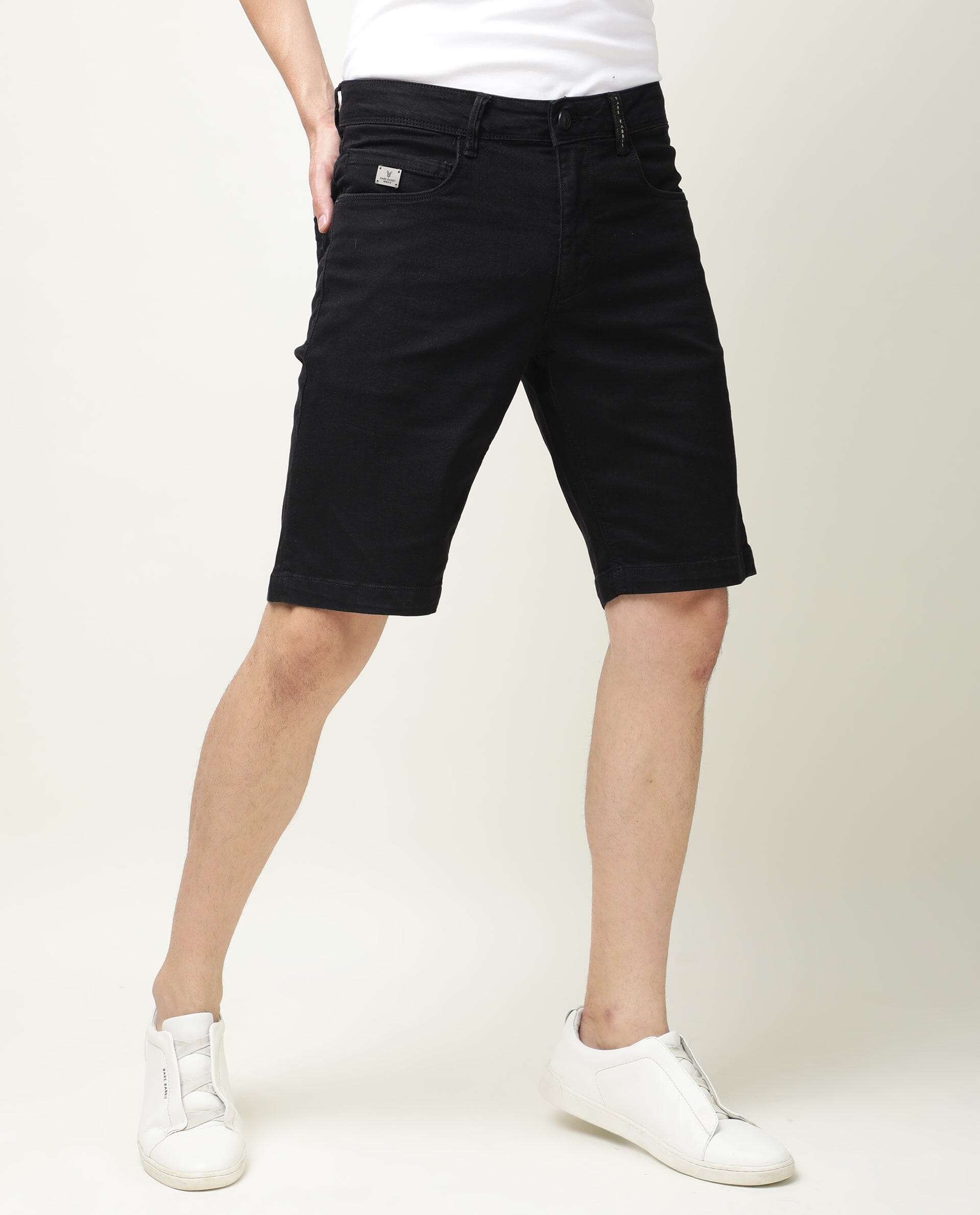Rare Rabbit Mens Switch Black Slim Fit Mid Rise Knee Length Solid Shorts