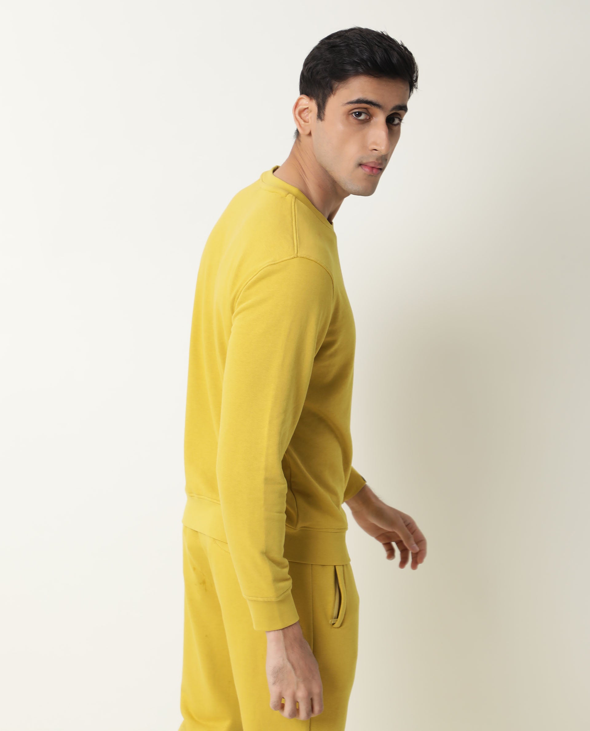 Rare Rabbit Men'S Eden Yellow Sweatshirt Crew Neck Full Sleeves Slim Fit