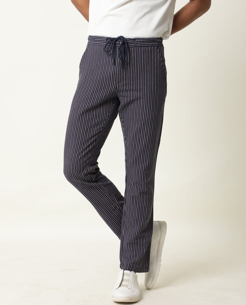 Striped cotton and linen blend trousers with tie detail  Massimo Dutti