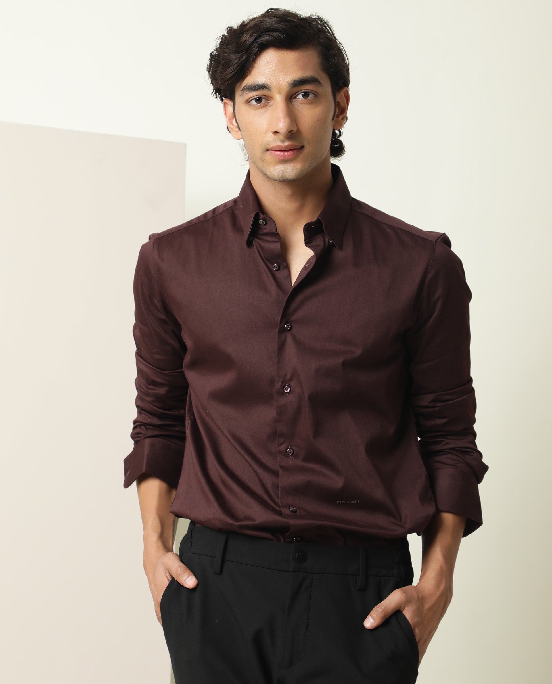 What are the best colors for a shirt to wear with maroon pants  Quora