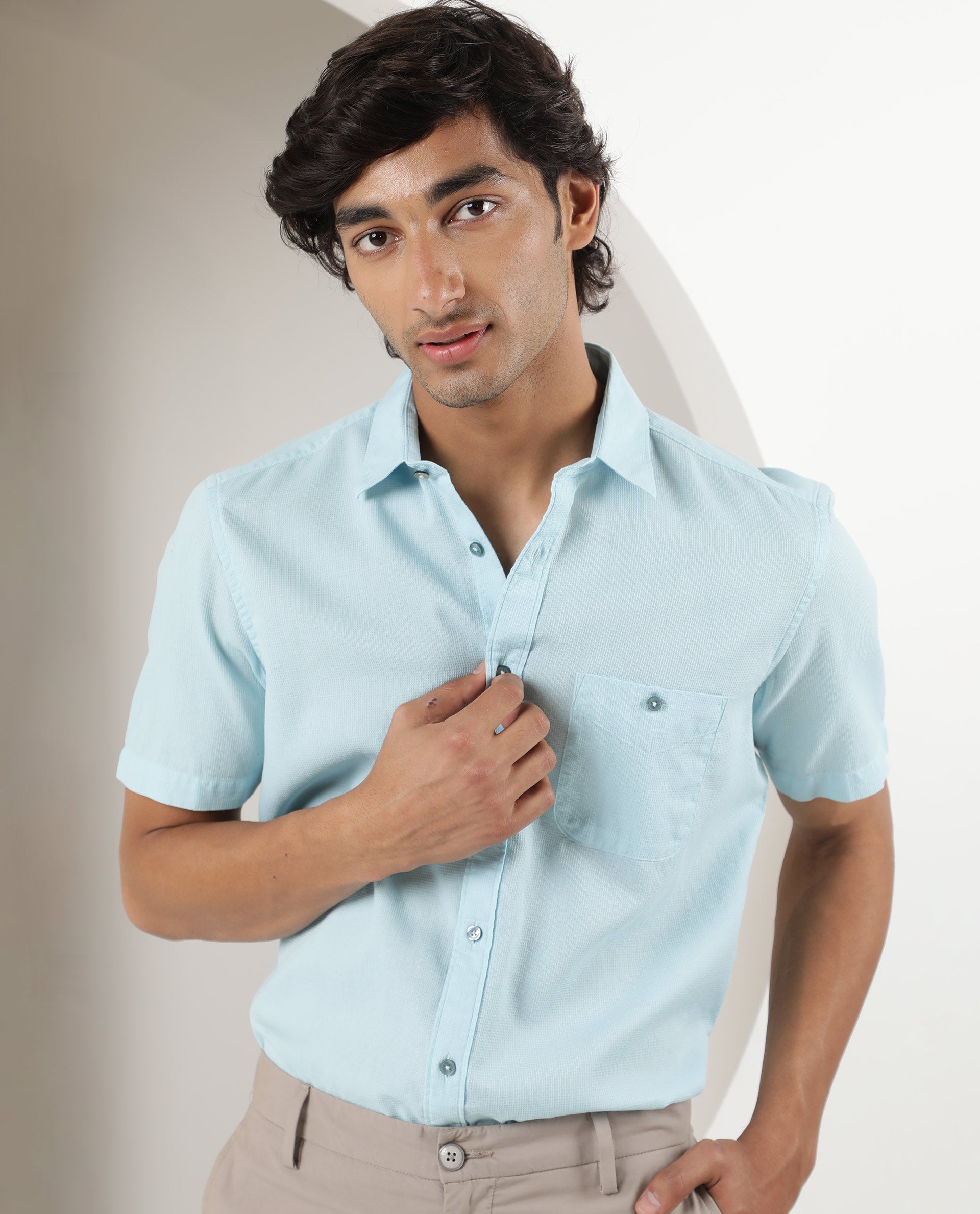 Rare Rabbit Men's Affle Light Blue Dobby Fabric Half Sleeves Solid Shirt