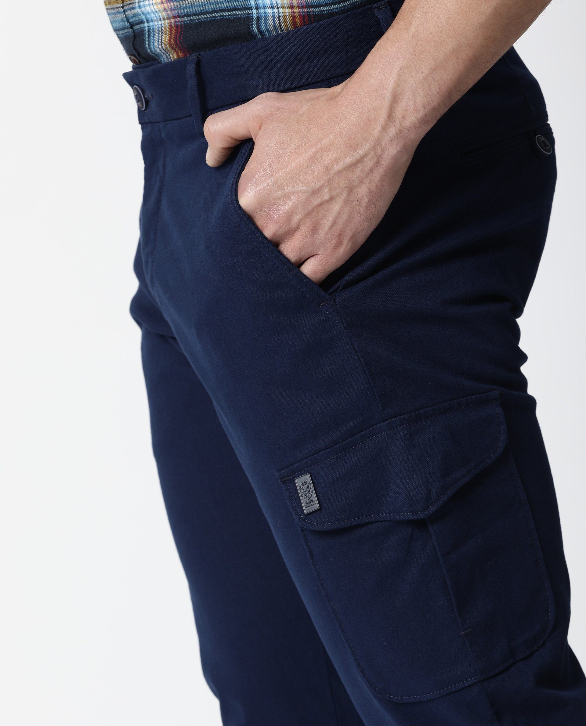Buy Flying Machine Solid Twill Cargo Trousers - NNNOW.com