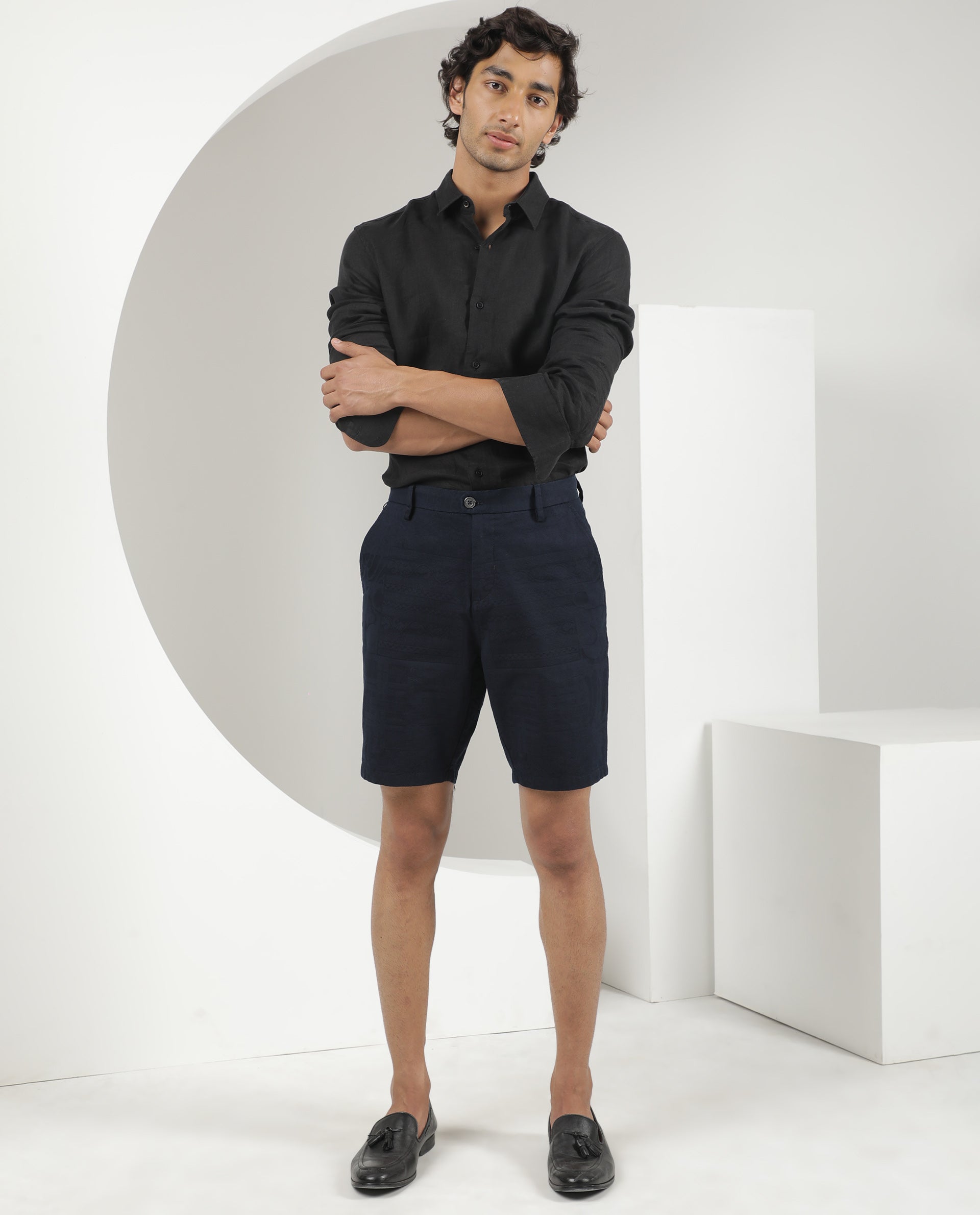 Rare Rabbit Men'S Jaky Navy Shorts Cotton Fabric Button & Zip Closure Mid Rise