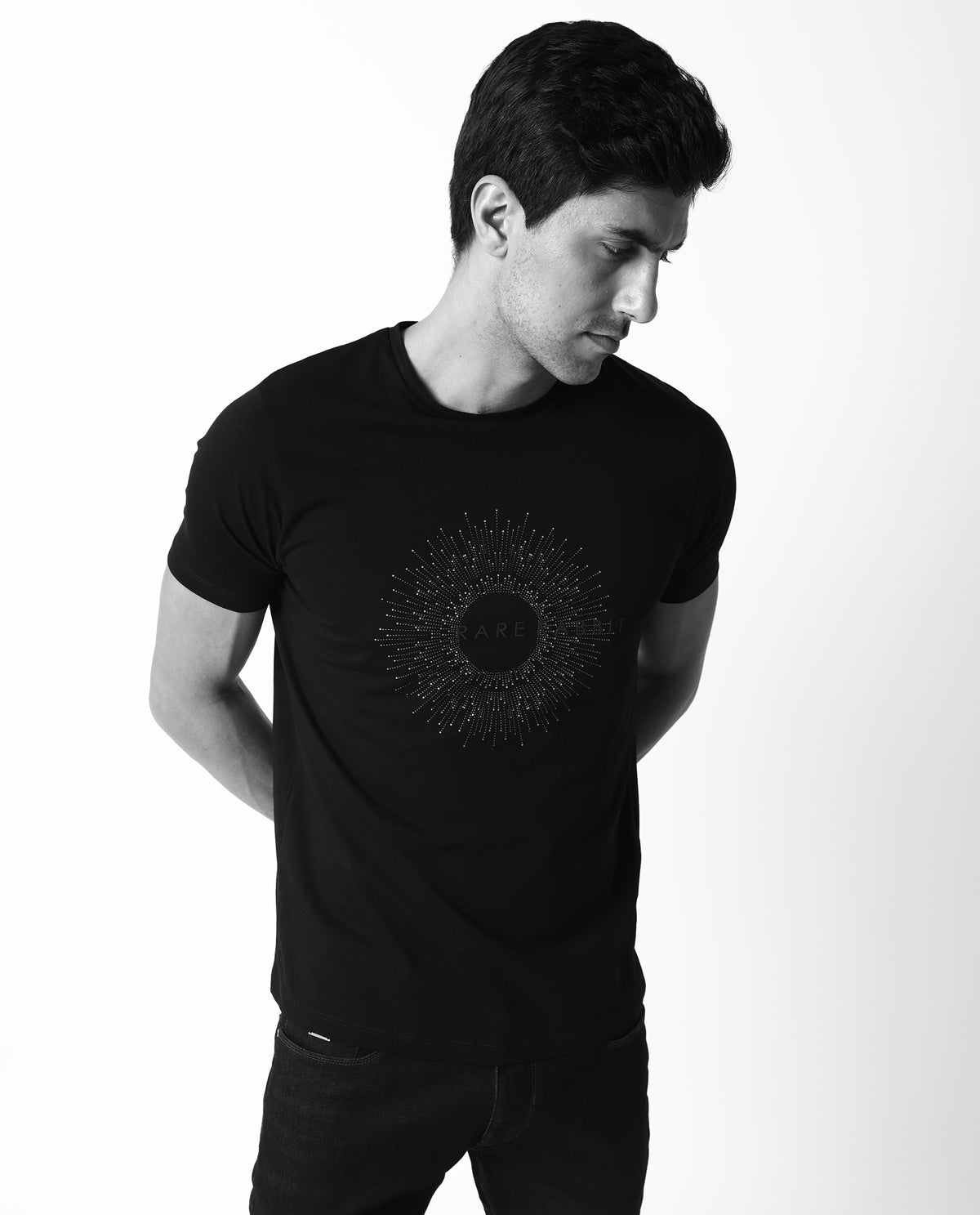 RARE RABBIT MENS KRIS BLACK T-SHIRT COTTON FABRIC SLIM FIT CREW NECK SHORT SLEEVE GRAPHIC PRINT