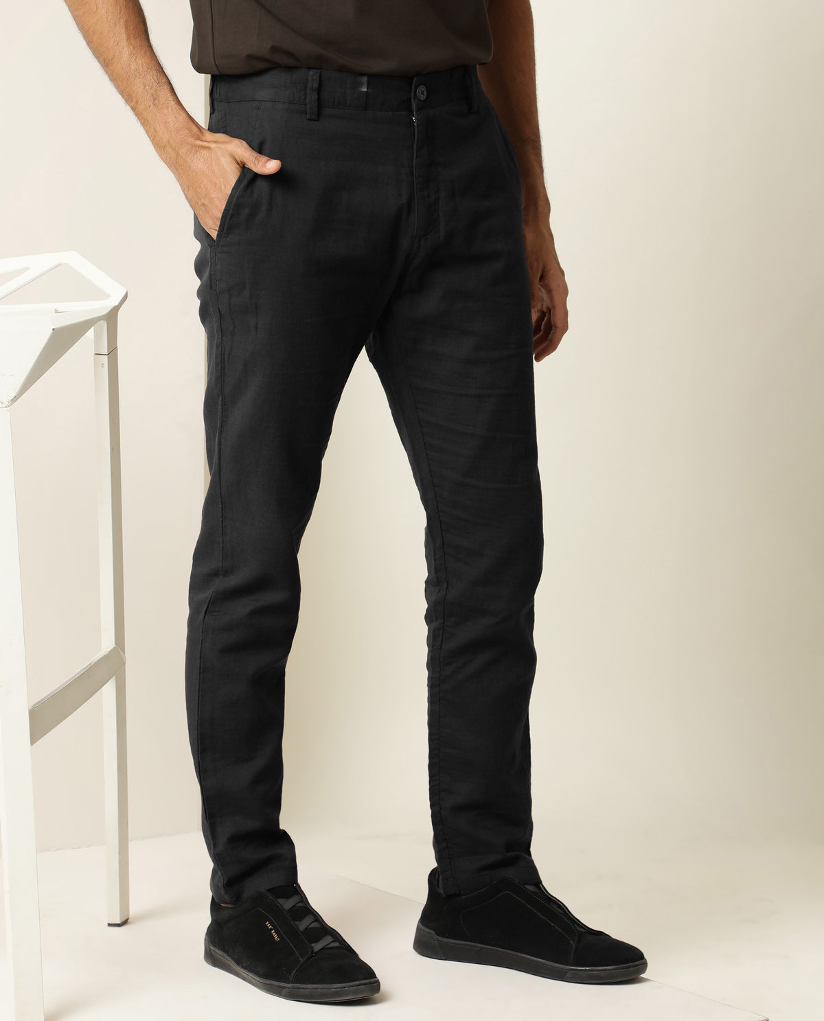 Rare Rabbit Men's Pastor Black Solid Mid-Rise With Drawstring And Elastic Waistband Regular Fit Trouser