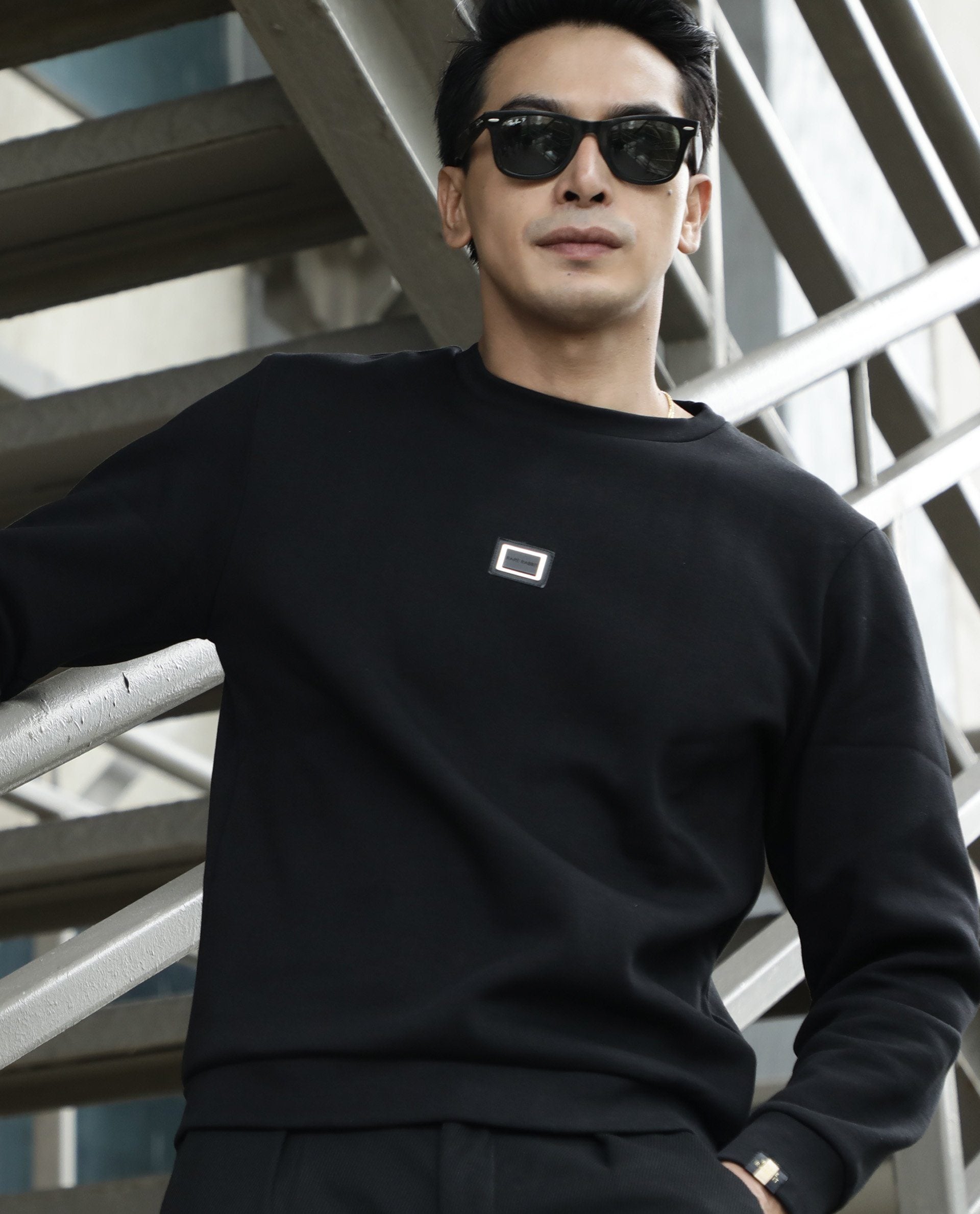 Rare Rabbit Tayla Primary Black Sweatshirt Cotton Poly Fabric Full Sleeve Crew Neck Slim Fit